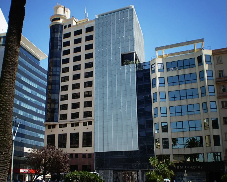 Oficinas Plaza Independencia, Montevideo